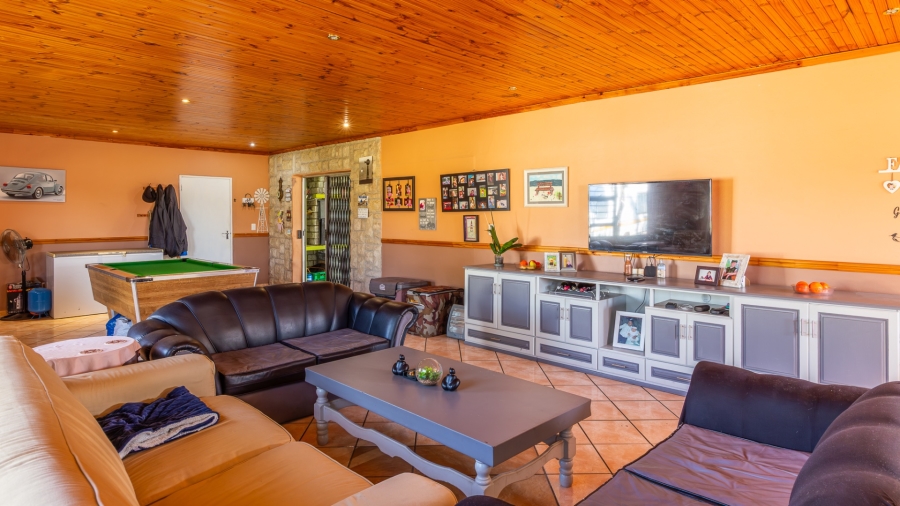 3 Bedroom Property for Sale in Laaiplek Western Cape